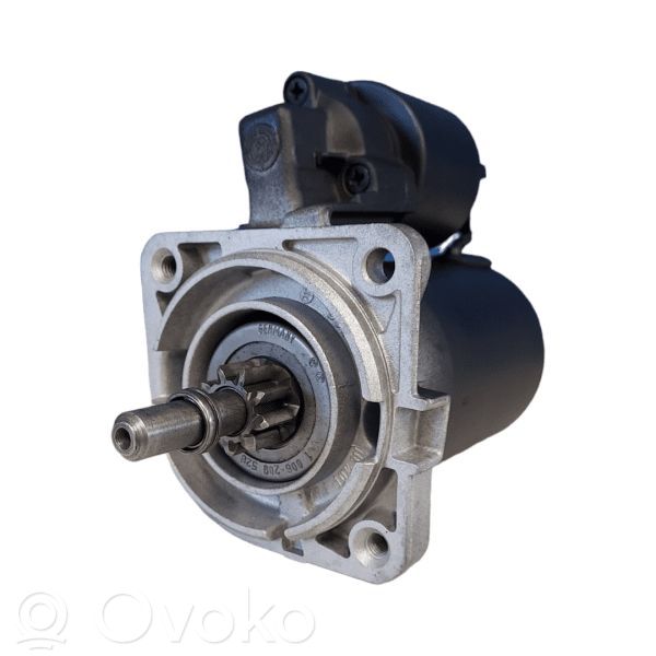 Volkswagen Golf III Starter motor 