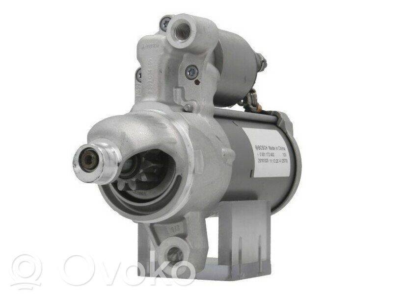 Audi A4 S4 B9 8W Starteris 