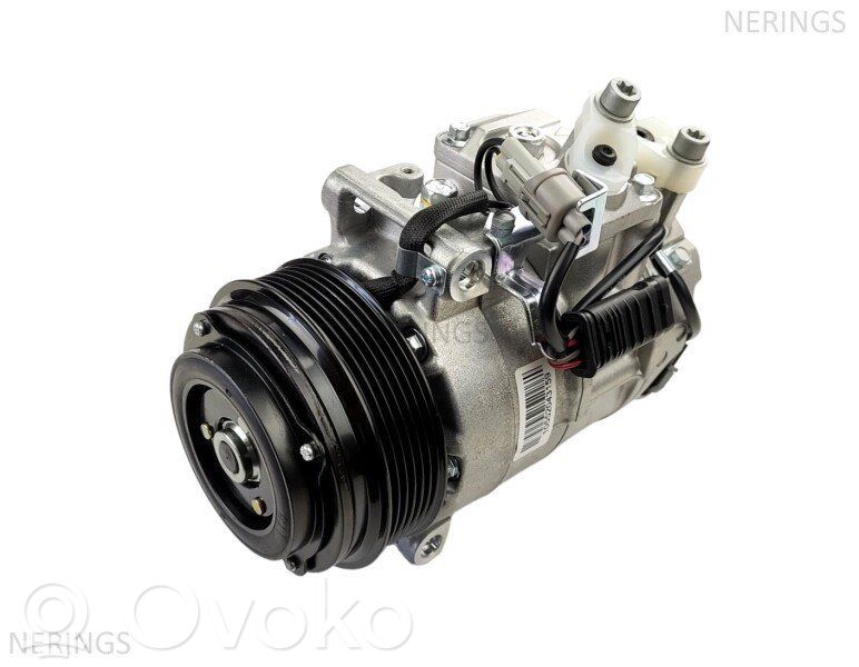 Mercedes-Benz E W212 Air conditioning (A/C) compressor (pump) 