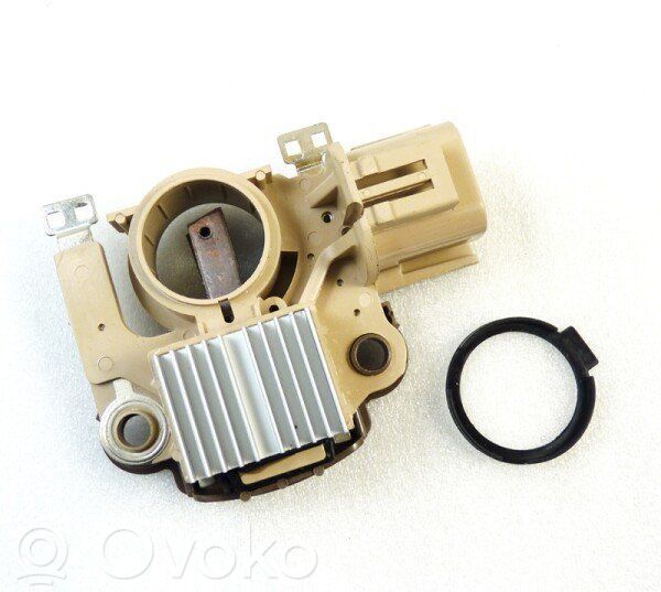 Mazda 323 Generatoriaus detalė (-ės) 