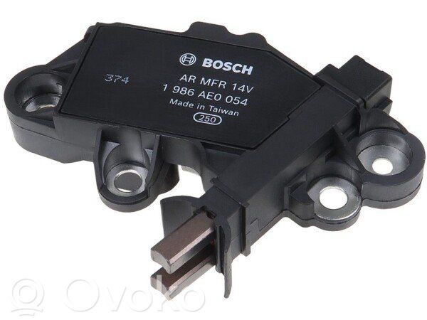 Volkswagen PASSAT B7 Parte del generatore/alternatore 
