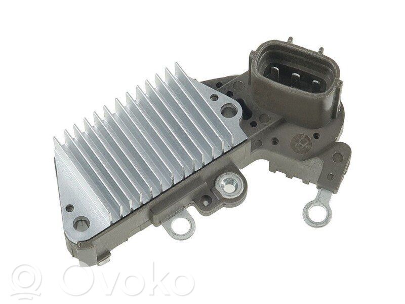 Toyota Carina T190 Część alternatora 