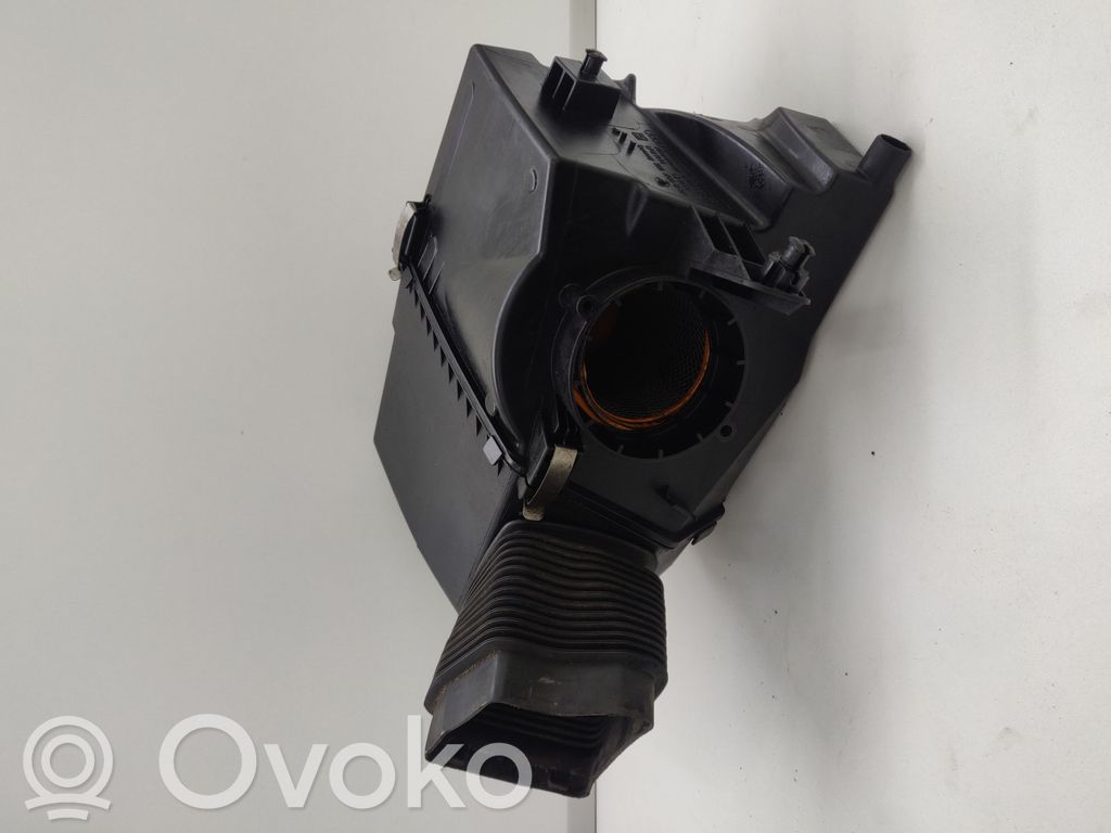 Audi A6 S6 C6 4F Air filter box 