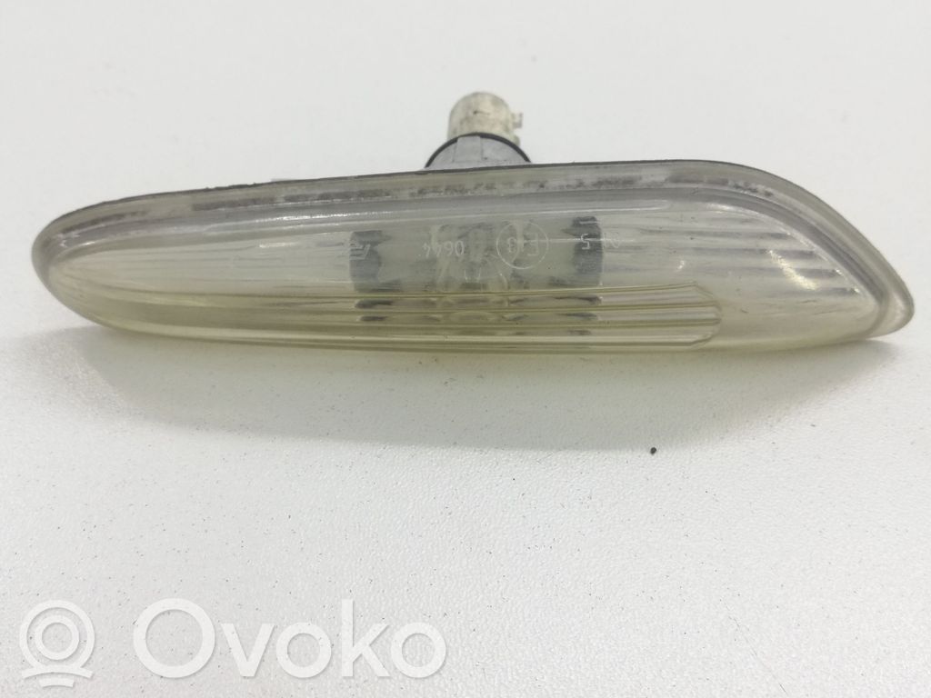 BMW 5 E60 E61 Front fender indicator light 