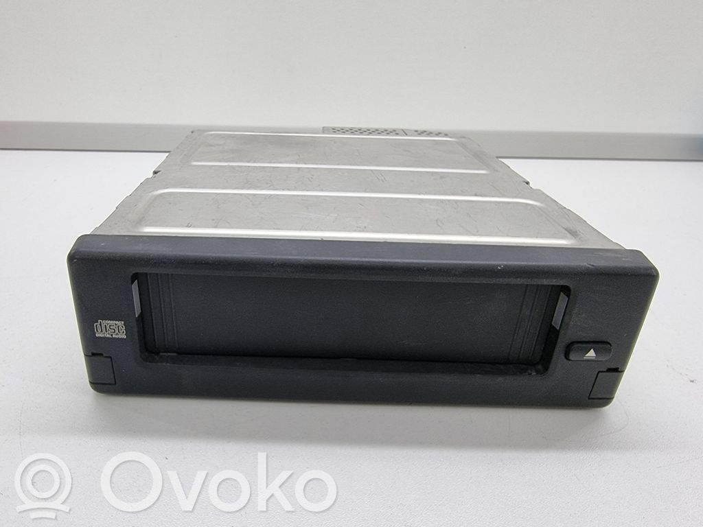 BMW 5 E60 E61 CD/DVD changer 