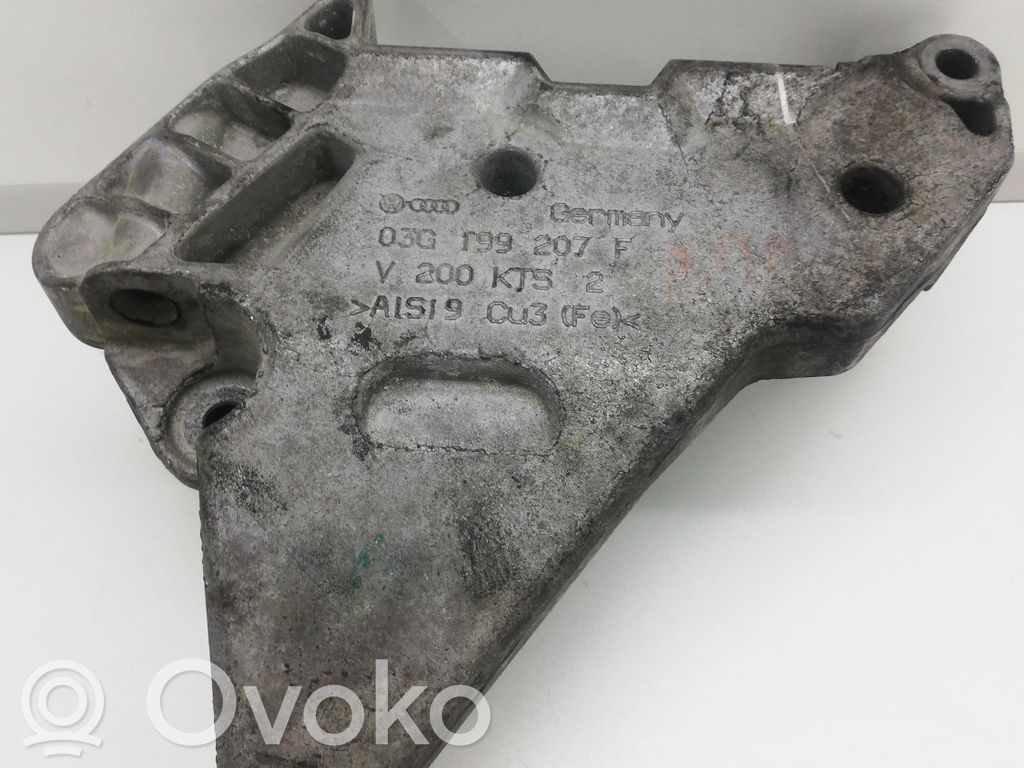 Volkswagen PASSAT B6 Engine mounting bracket 