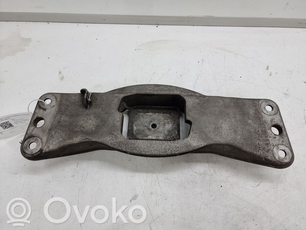 BMW 5 E60 E61 Halterung Lager Getriebe 