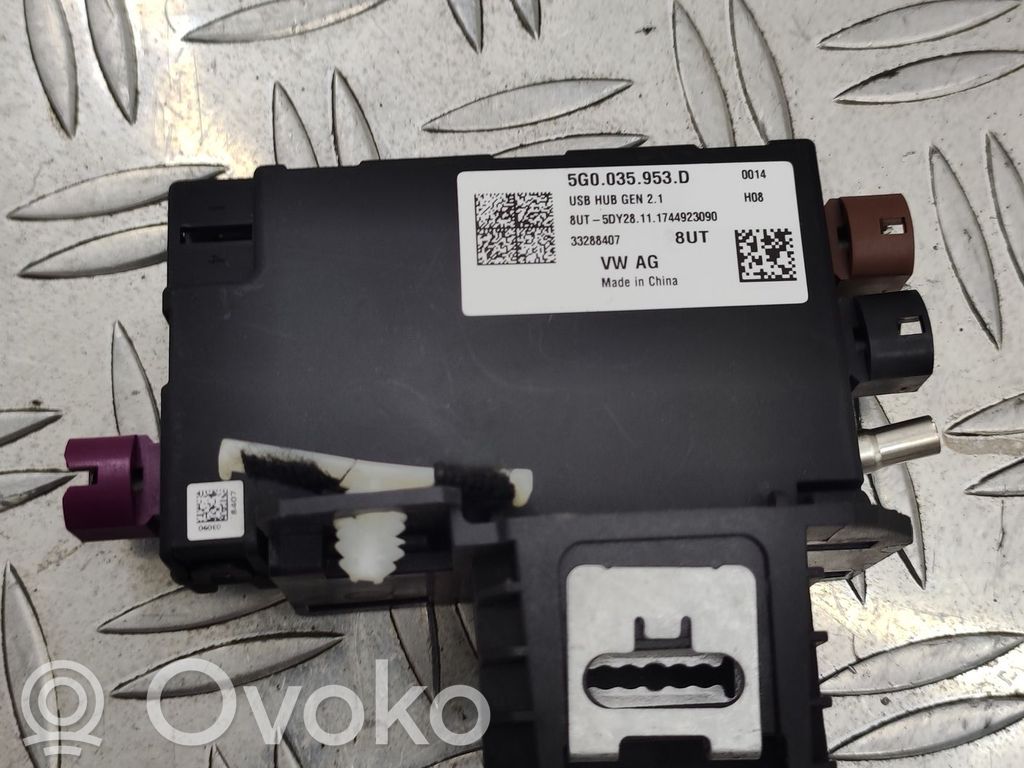Volkswagen Golf VII Citu veidu vadības bloki / moduļi 
