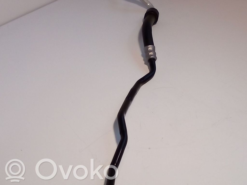 BMW 7 E65 E66 Engine coolant pipe/hose 