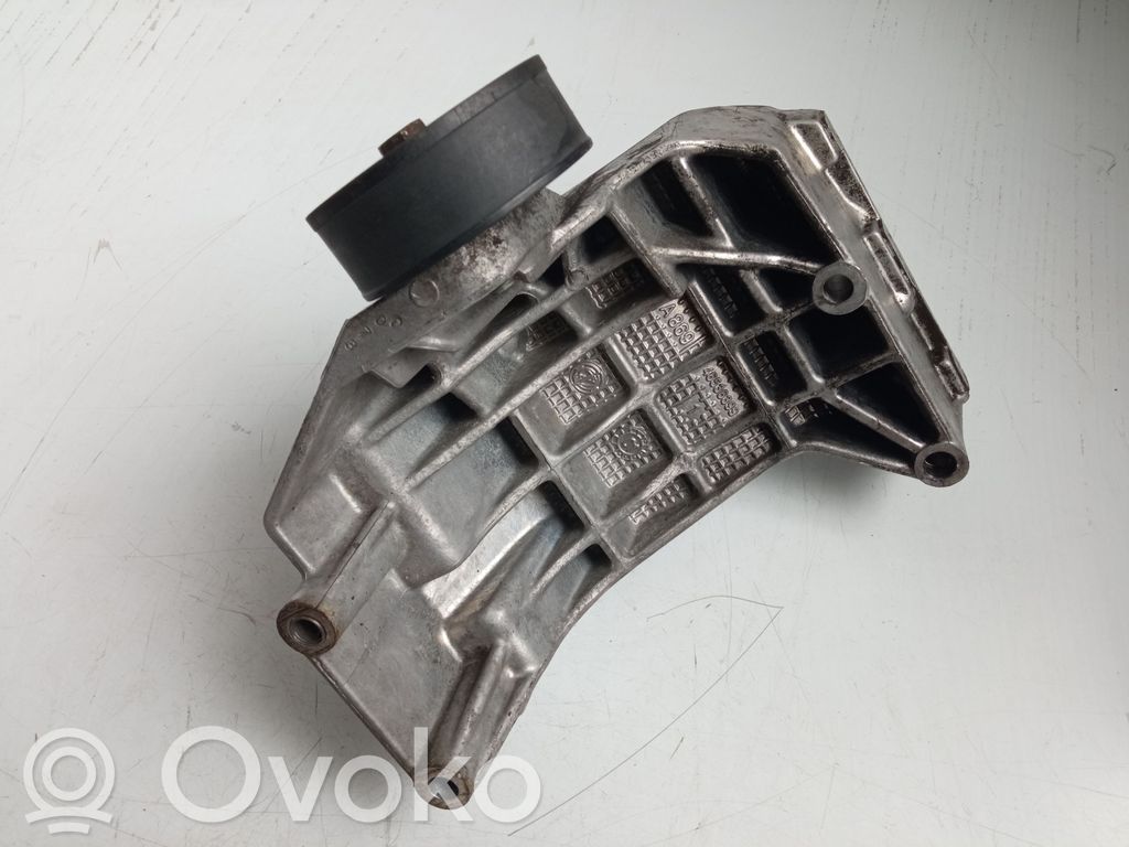 Alfa Romeo 156 Engine mounting bracket 