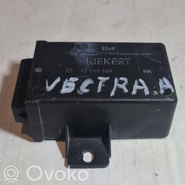 Opel Vectra A Central locking relay 