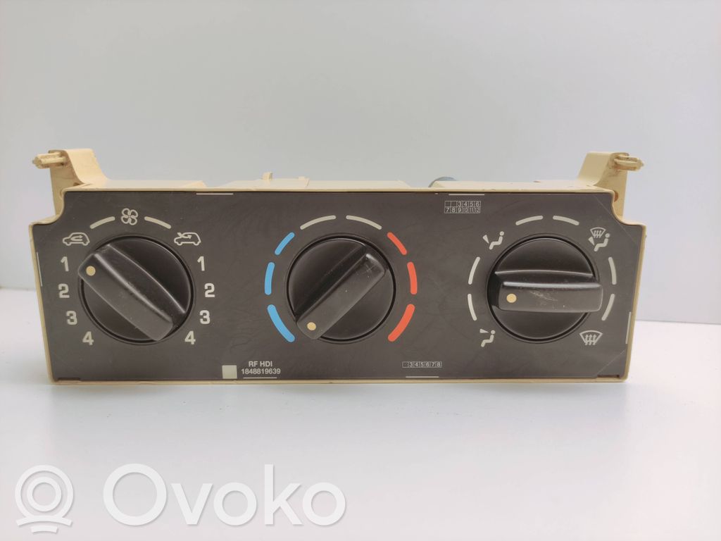 Climate control unit   030807D,1848819639