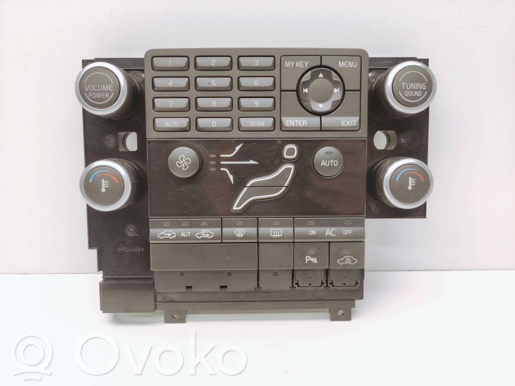 Volvo V70 Climate control unit 