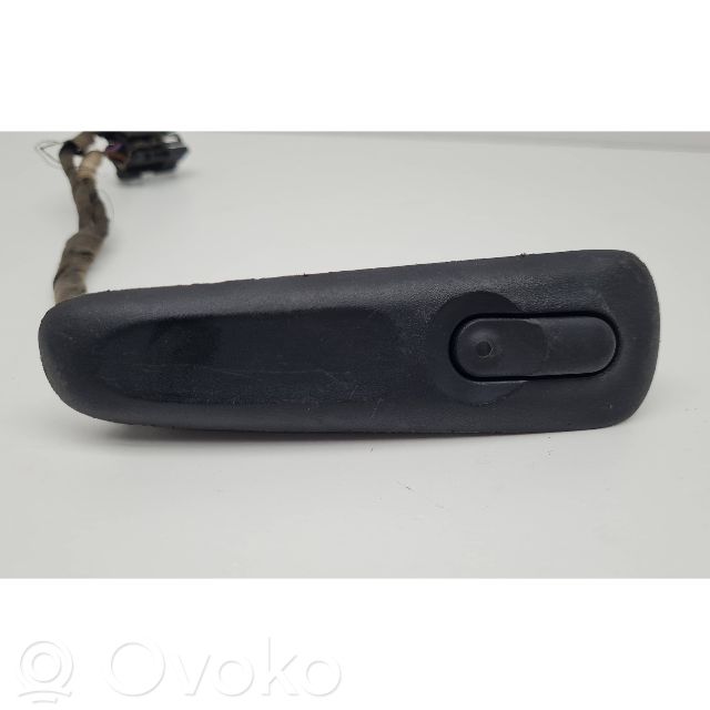 Opel Omega B1 Electric window control switch 