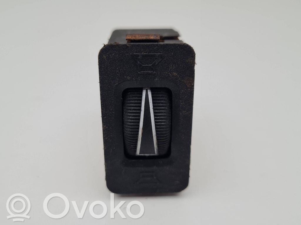 Sound control switch   1368769,1082