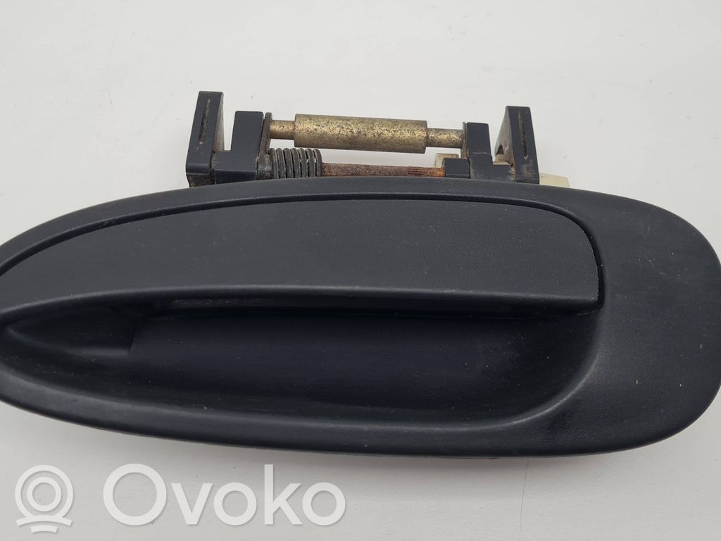 Toyota Avensis T220 Front door exterior handle 