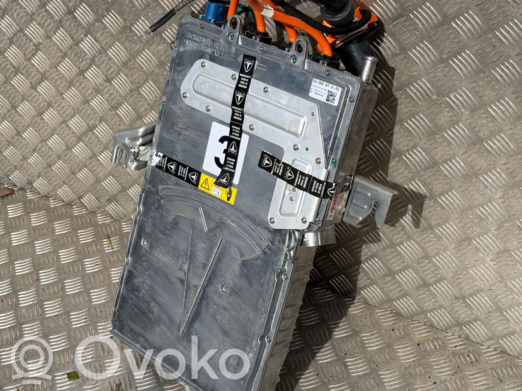 Tesla Model X Inversor/convertidor de voltaje 