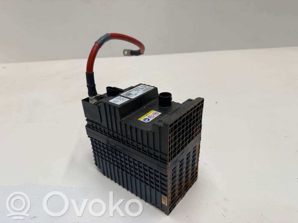 Audi A4 S4 B9 8W Akumulators 