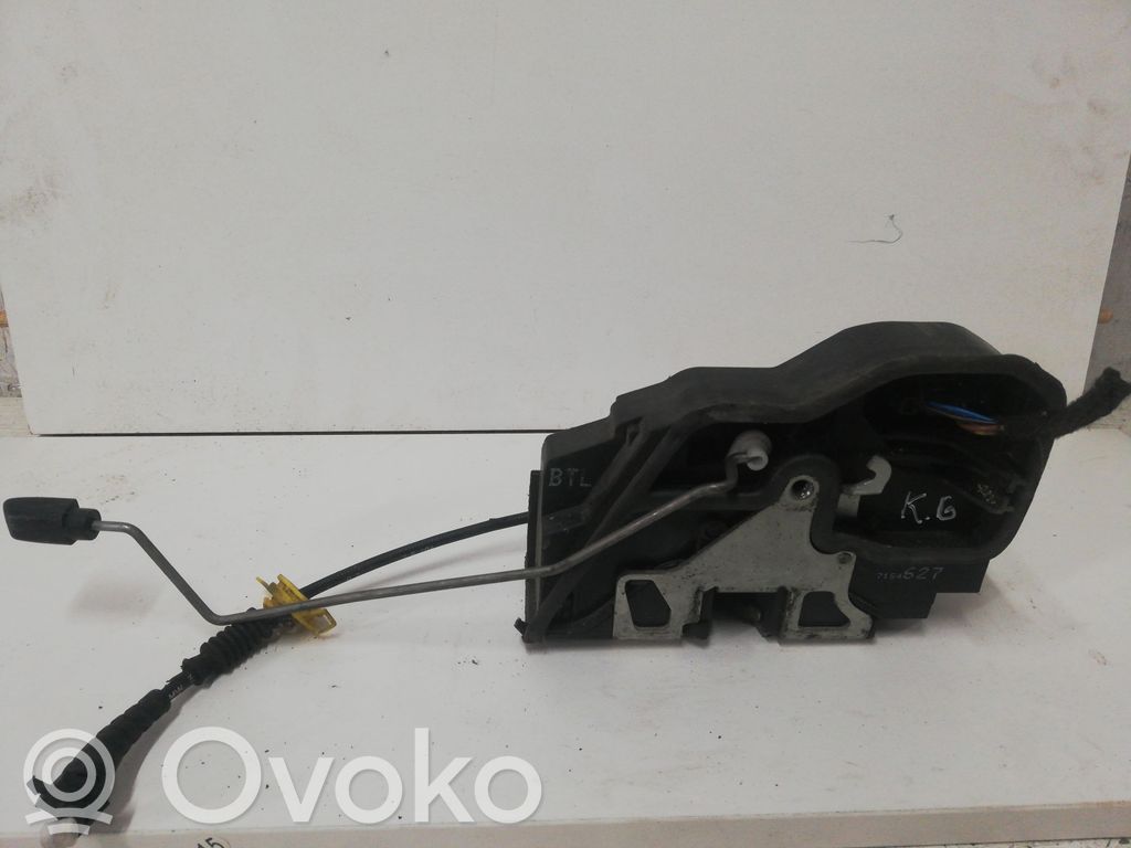 BMW 5 E60 E61 Takaoven lukko 