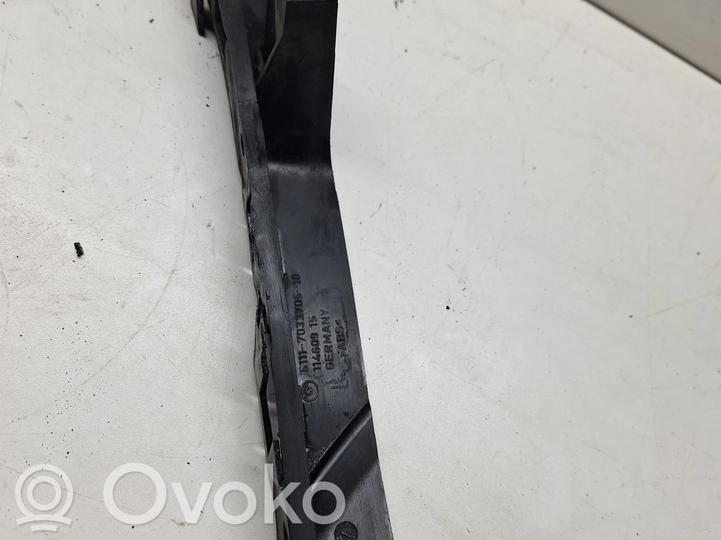 Front bumper mounting bracket