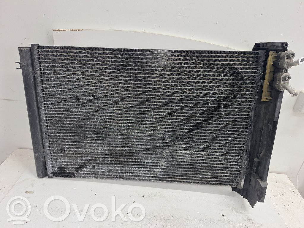 BMW 3 E92 E93 Gaisa kondicioniera dzeses radiators 