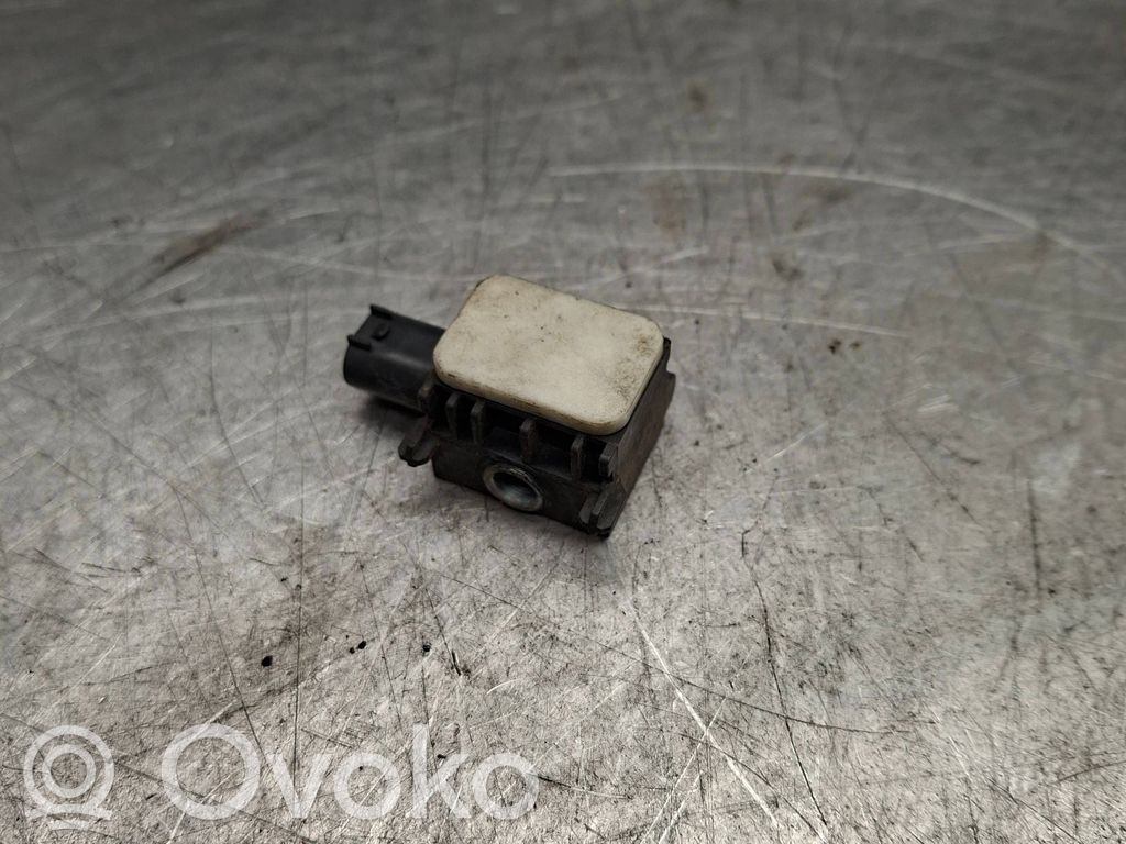 Mercedes-Benz ML W164 Oro pagalvių smūgio daviklis 