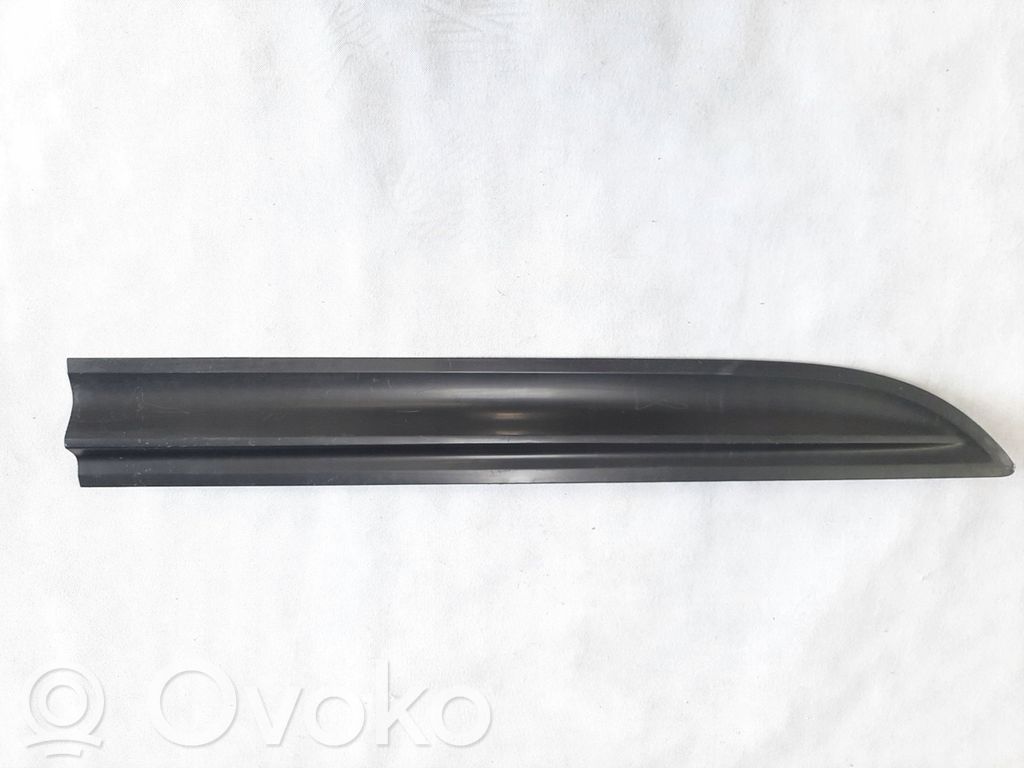 Porsche Macan (95B) Rivestimento della portiera anteriore (modanatura) 