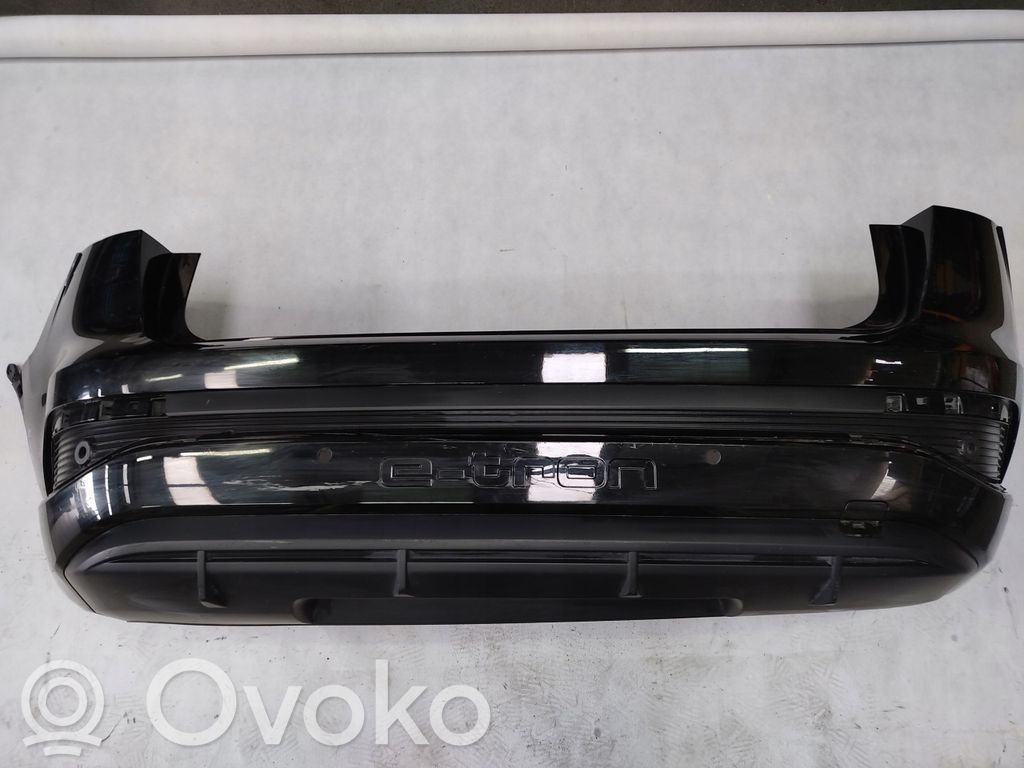 Audi Q4 Sportback e-tron Bamperis 