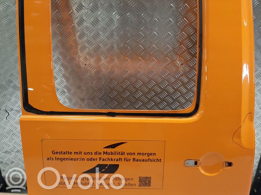 Volkswagen Caddy Bīdāmas sānu durvis 