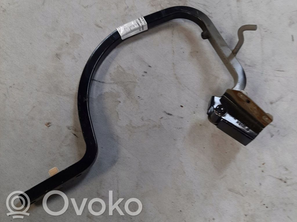 Volkswagen Jetta VI Zawias klapy tylnej bagażnika 