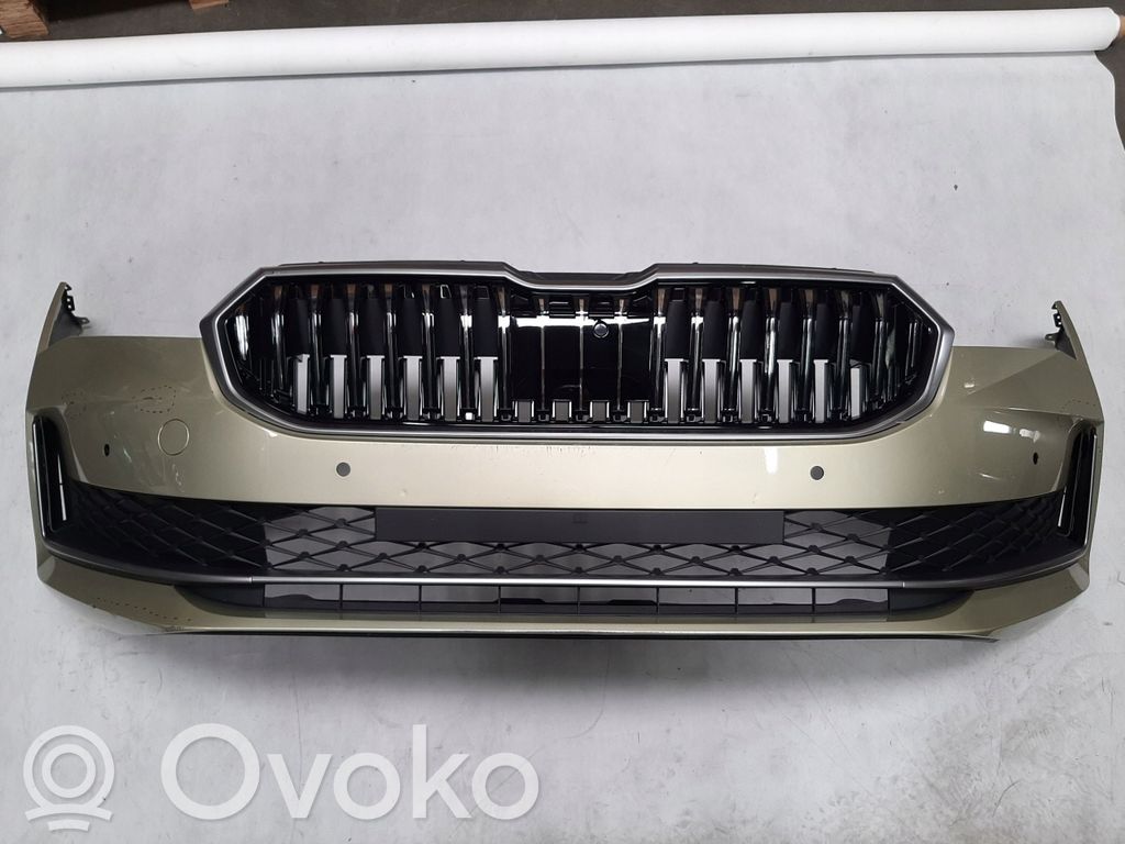 Skoda Superb B8 (3V) Parachoques delantero 