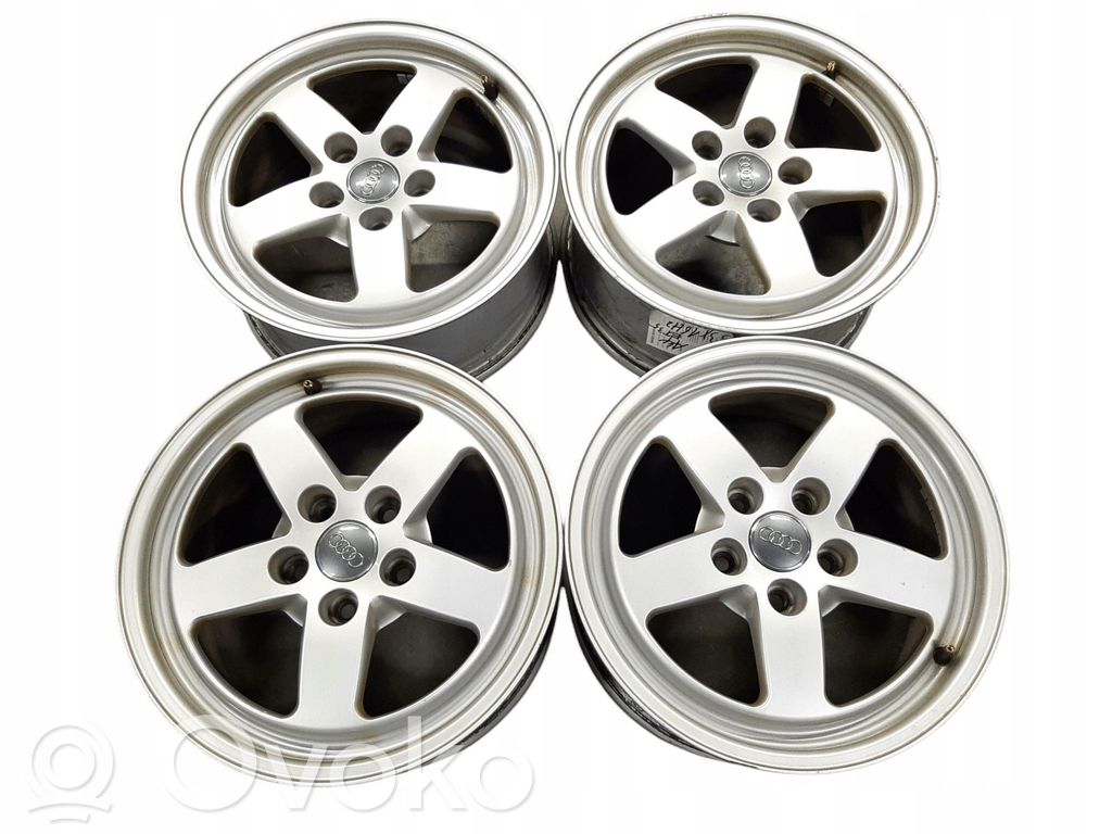 Audi A4 S4 B9 Cerchione in lega R16 