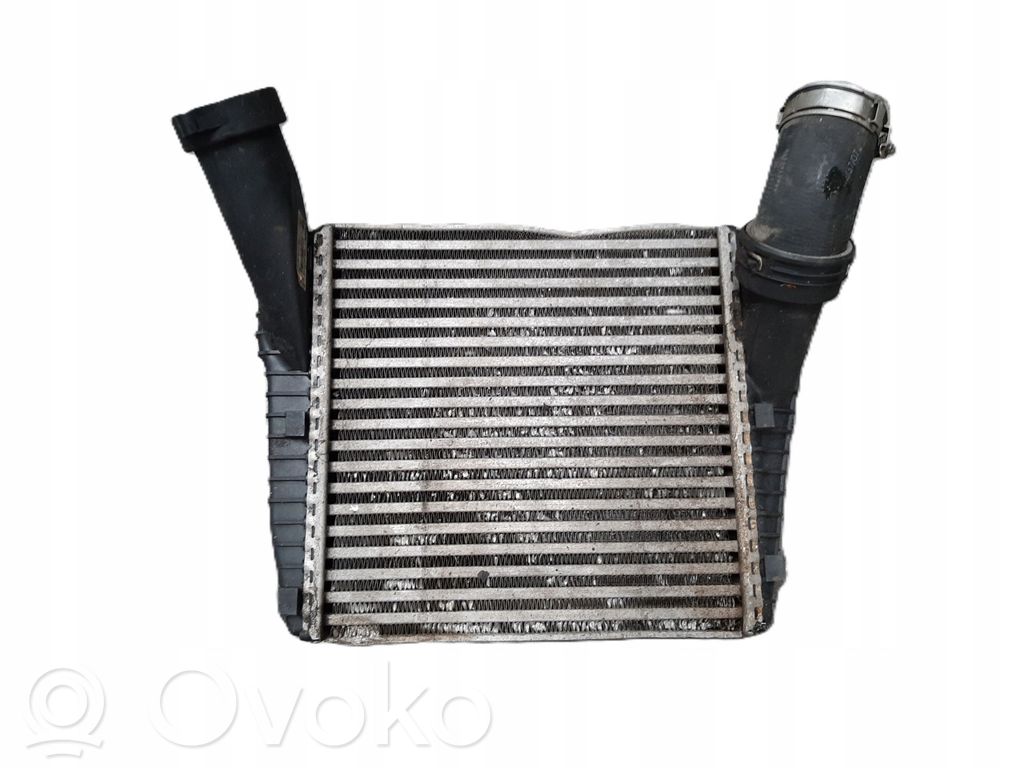 Audi Q7 4L Radiator intercooler 