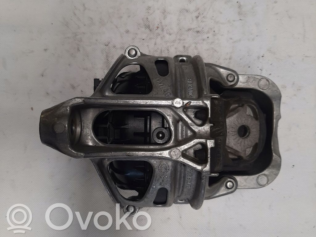 Audi Q7 4M Suport tampon motor 