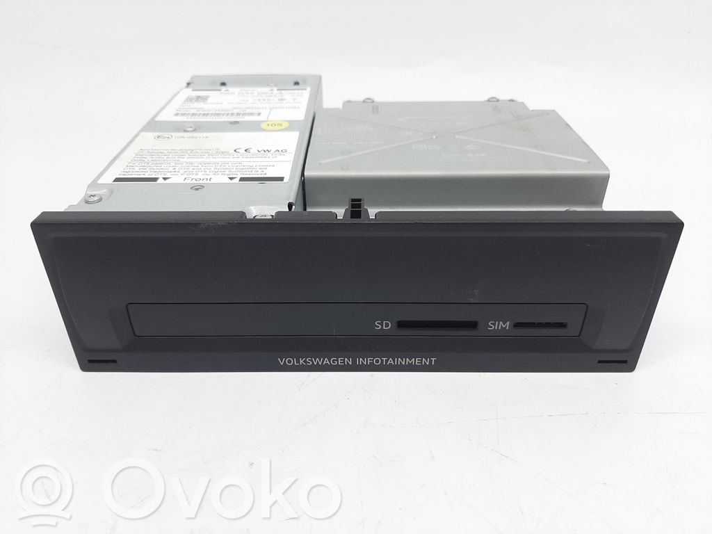 Volkswagen Touareg III Panel / Radioodtwarzacz CD/DVD/GPS 