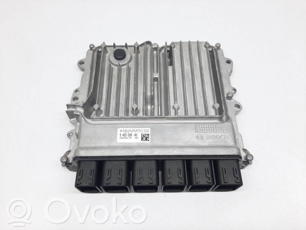 BMW 2 G42 Engine control unit/module 