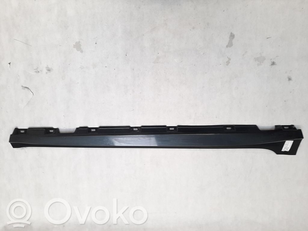 Audi A5 Front sill (body part) 