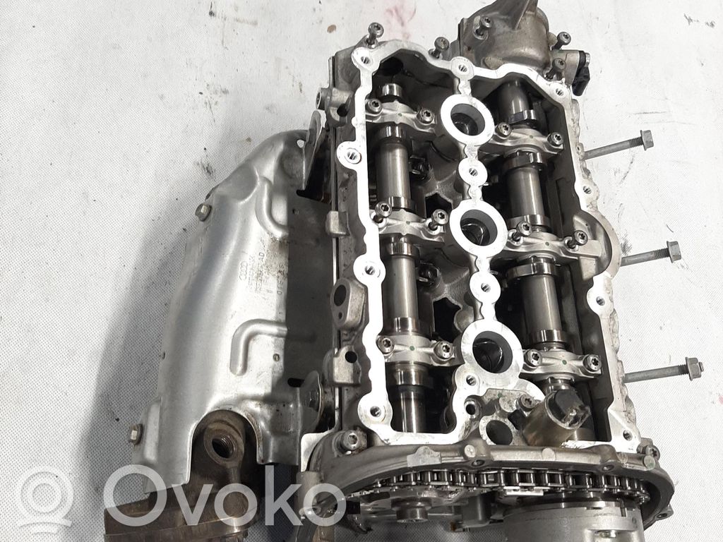 Audi A6 C7 Chiulasă motor 