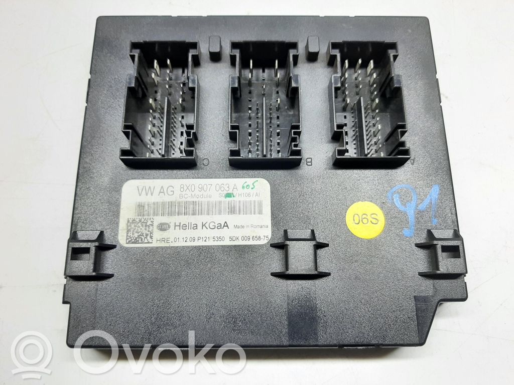 Audi A1 Comfort/convenience module 