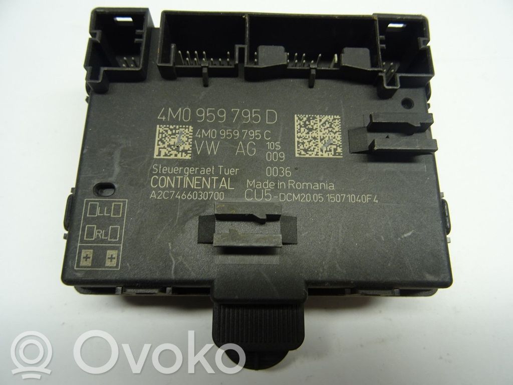 Audi Q7 4M Door control unit/module 