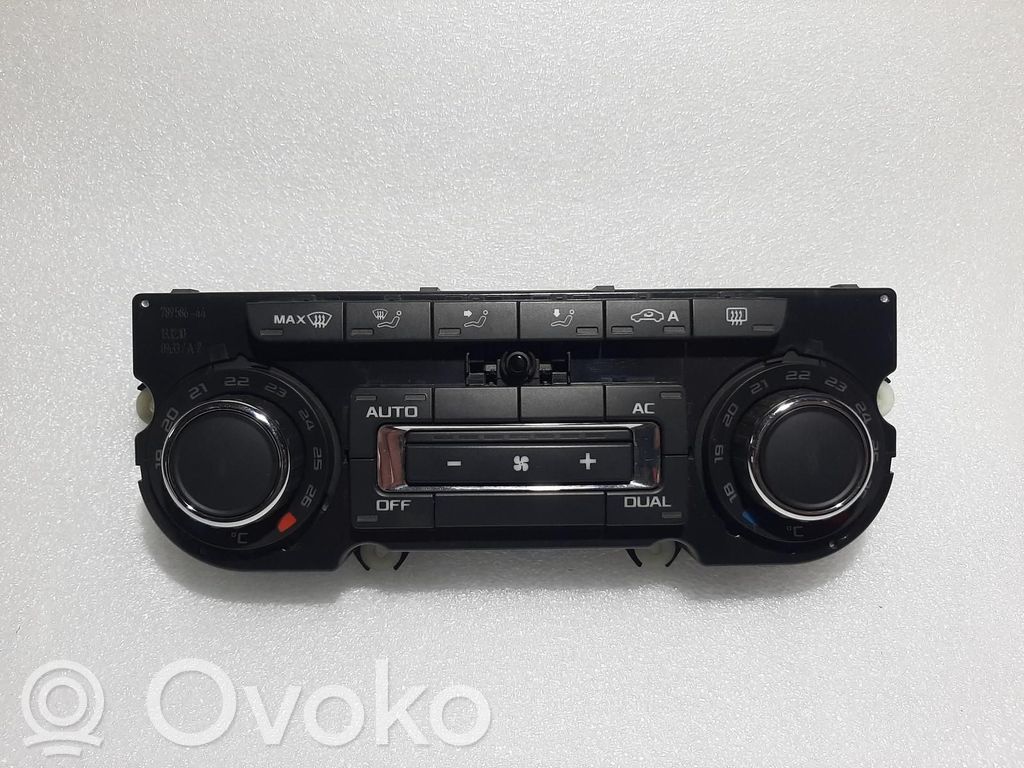 Skoda Octavia Mk2 (1Z) Unitate control climatizare 