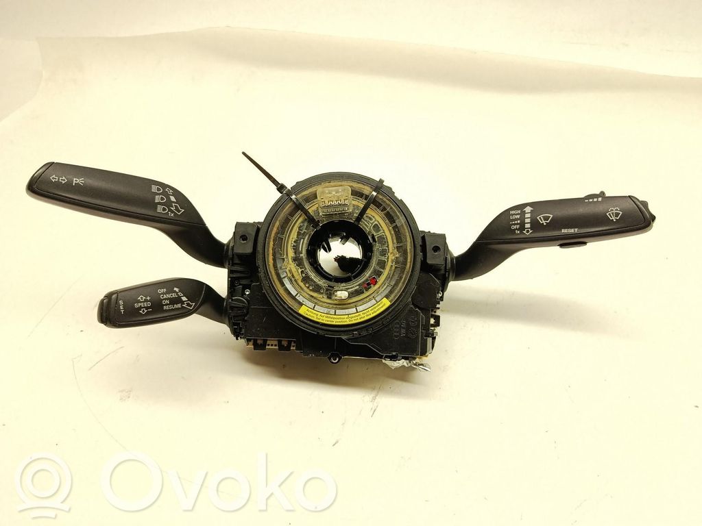 Audi A5 8T 8F Bouton interrupteur de commande d'essuie-glace de phare