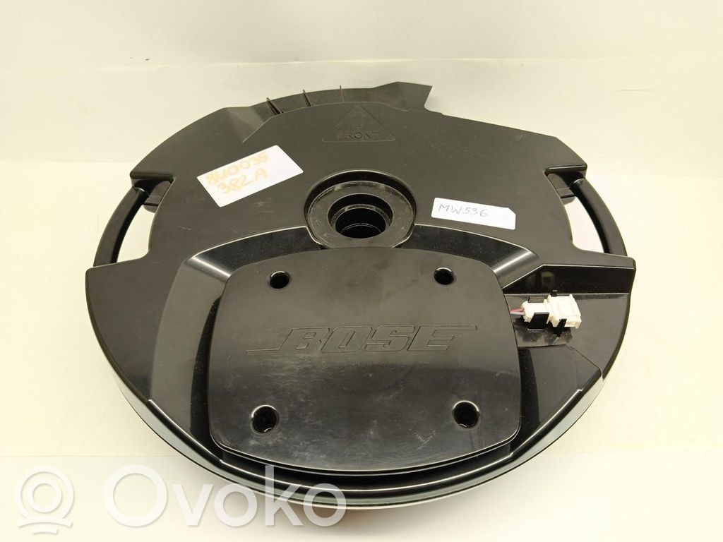 Audi Q3 F3 Altavoz subwoofer 