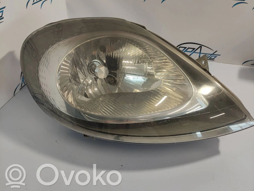 Renault Trafic II (X83) Headlight/headlamp 