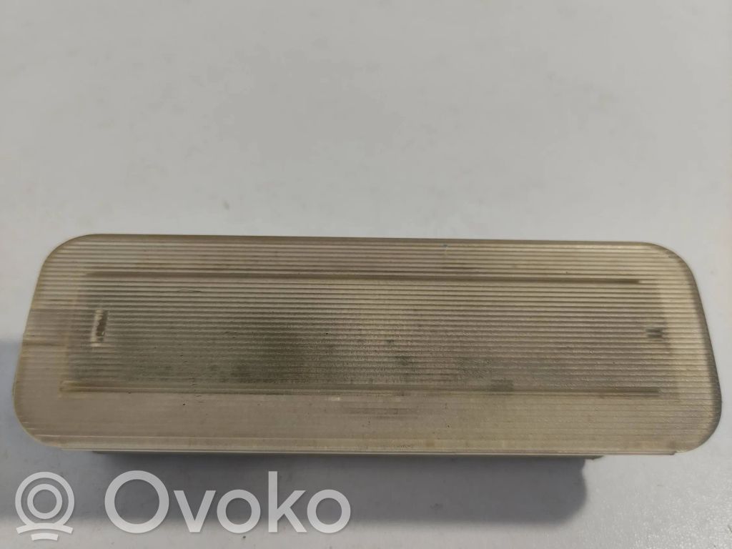 BMW X5 E53 Éclairage intérieur porte arrière 