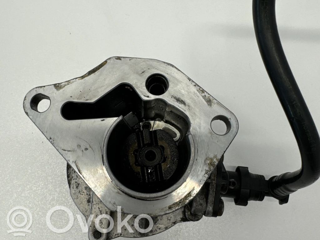 Renault Megane I Alipainepumppu 