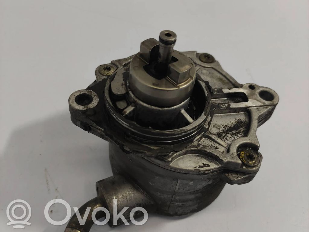 Mercedes-Benz S W220 Alipainepumppu 