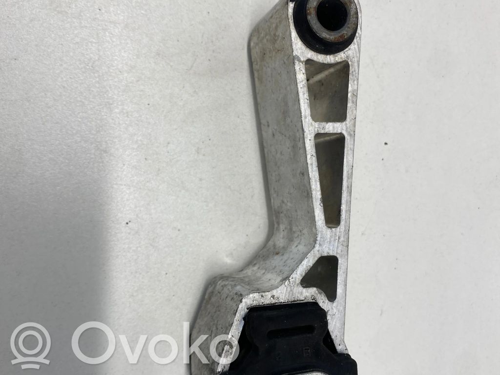 Ford Galaxy Engine mount bracket 