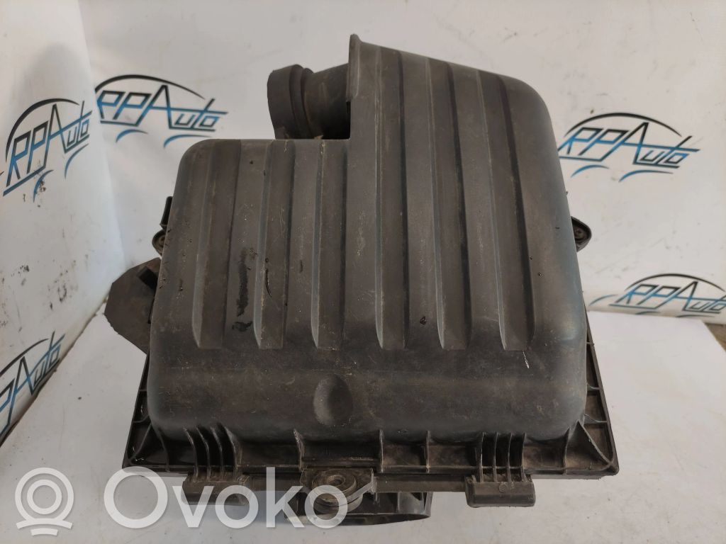 Ford Galaxy Air filter box 