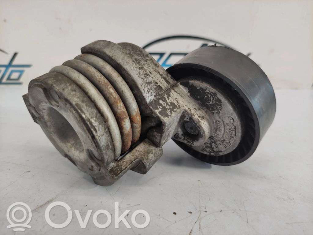 BMW 7 E65 E66 Diržo įtempėjas 
